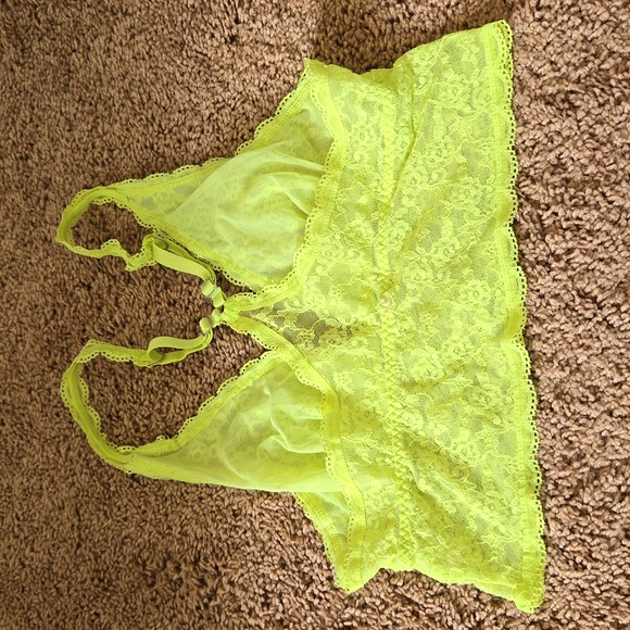 Intimates - Picture 8 of 11